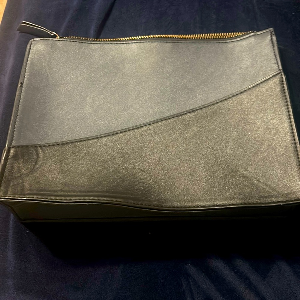 Clutch bag black and blue